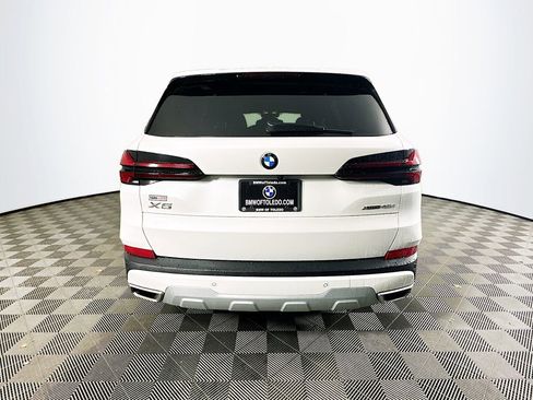 Used 2026 BMW X5 xDrive40i AWD/4WD image 8