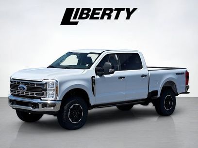 New 2025 Ford F350 XLT w/ Tremor Off-Road Package