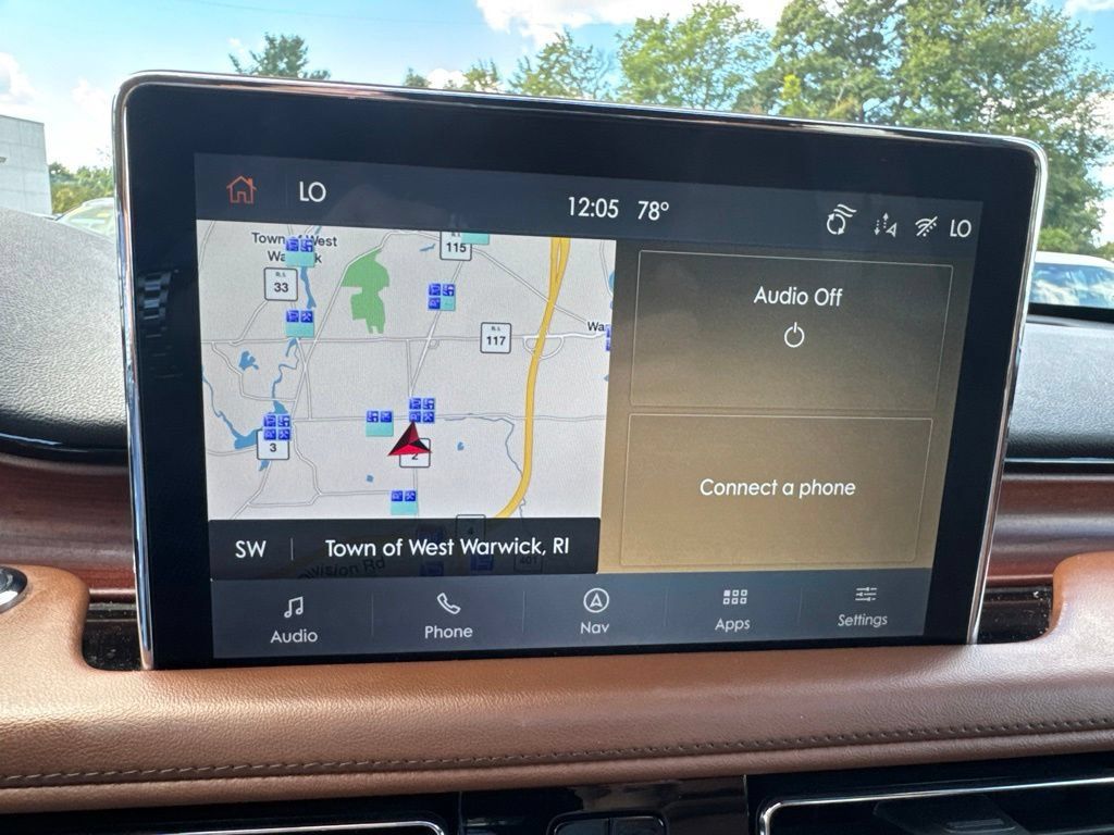 Used 2023 Lincoln Aviator Reserve w/ Equipment Group 201A AWD/4WD image 29