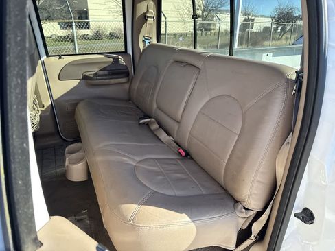 Used 1999 Ford F350 Lariat image 12