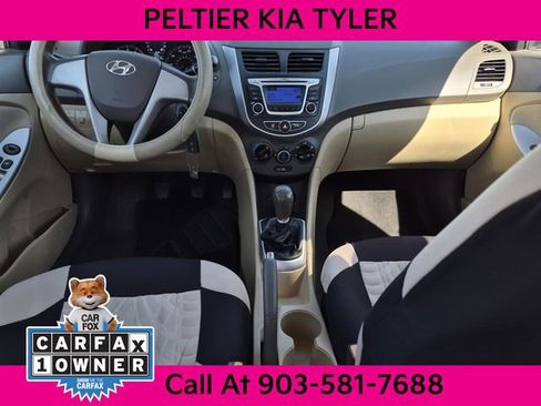 Certified 2025 Kia Seltos EX w/ EX Sunroof Package image 60