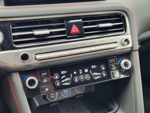 Used 2025 Genesis G70 3.3T Advanced w/ Sport Prestige Package image 16