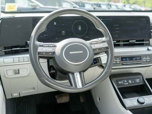 Used 2024 Hyundai Kona SEL w/ Convenience Package AWD/4WD image 14