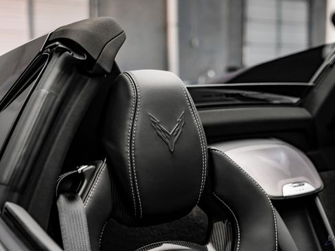 Used 2023 Chevrolet Corvette Stingray Preferred Conv w/ Z51 Performance Package image 60