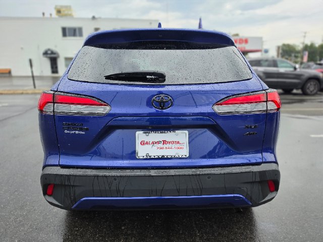 Used 2023 Toyota Corolla Cross XLE w/ Convenience Package AWD/4WD image 6