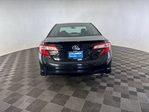 Used 2014 Toyota Camry SE FWD image 6