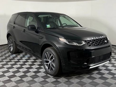Used 2025 Land Rover Discovery Sport S image 10