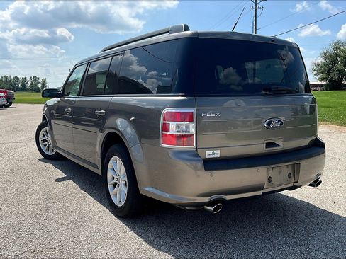 Used 2014 Ford Flex SE image 6