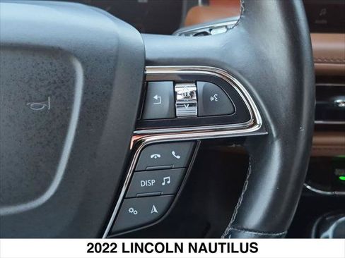 Certified 2022 Lincoln Nautilus Reserve FWD image 15
