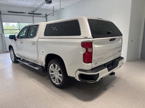 Certified 2023 Chevrolet Silverado 1500 High Country w/ High Country Premium Package image 5