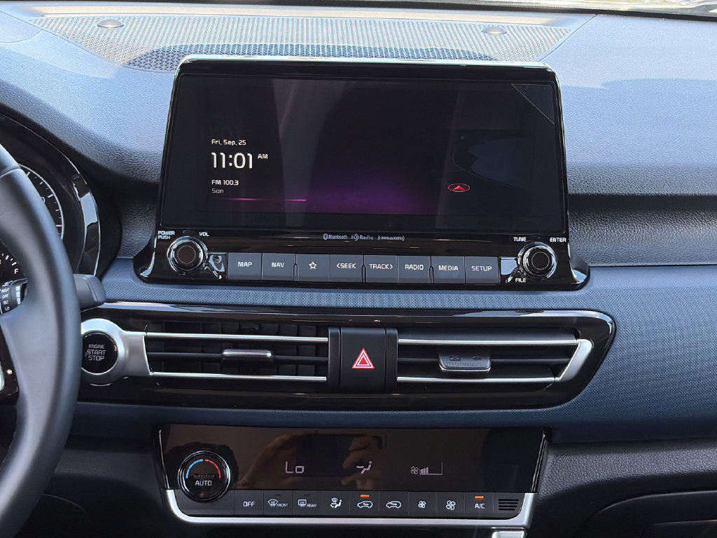 Used 2023 Kia Seltos S w/ Navigation Package FWD image 15