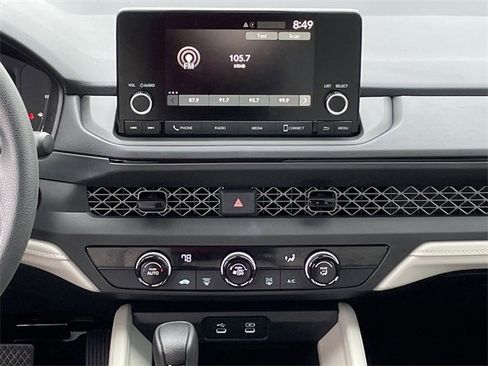 Certified 2025 Honda Accord LX image 15