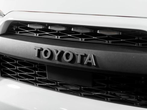 Used 2023 Toyota 4Runner SR5 image 24