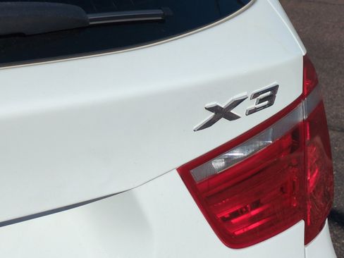 Used 2017 BMW X3 xDrive28i image 24