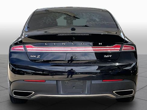 Used 2017 Lincoln MKZ Select w/ Select Plus Package FWD image 5