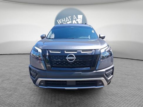 Used 2025 Nissan Pathfinder Rock Creek image 9