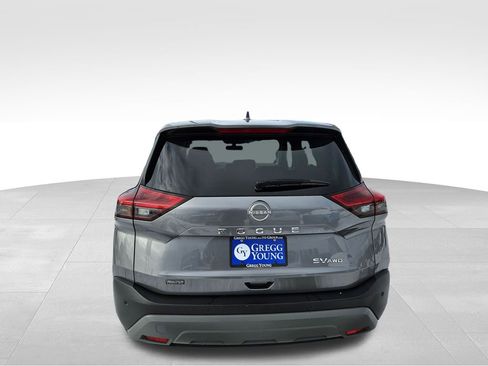 Used 2023 Nissan Rogue SV image 8