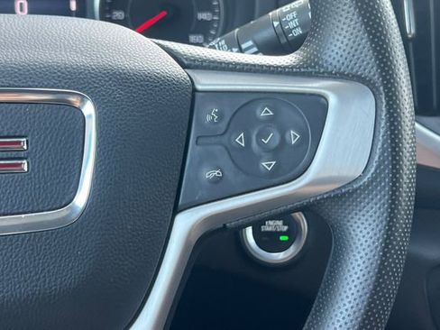 Used 2023 GMC Terrain SLE w/ Elevation Edition image 32