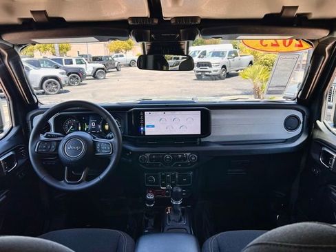 Used 2025 Jeep Wrangler Unlimited Sport S 4xe AWD/4WD image 18