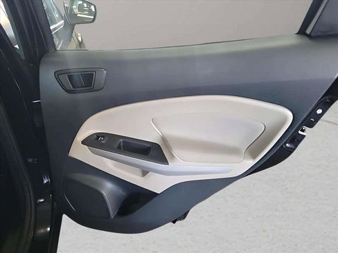 Used 2018 Ford EcoSport S image 22