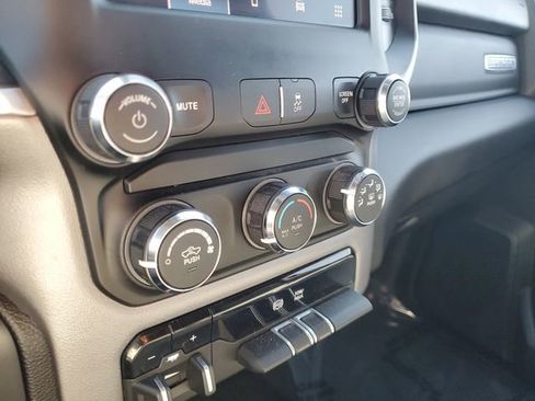 Used 2024 RAM 2500 Big Horn image 28