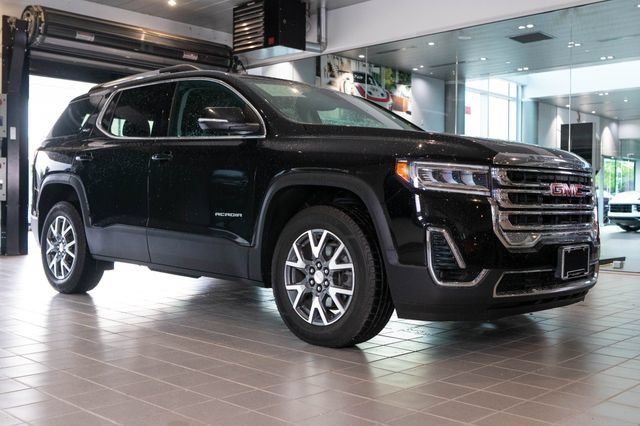 Used 2023 GMC Acadia SLT AWD/4WD image 1