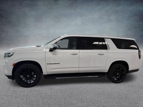 Certified 2022 Chevrolet Suburban Premier AWD/4WD image 11