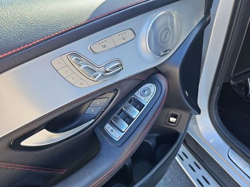 Used 2019 Mercedes-Benz GLC 43 AMG 4MATIC image 18