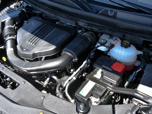 Used 2024 GMC Acadia Elevation FWD image 55