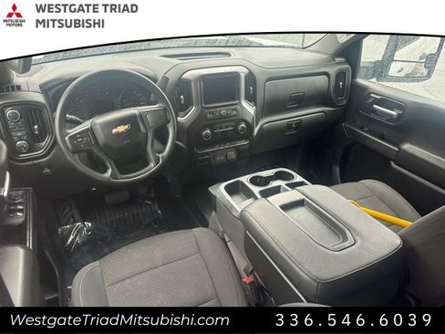 Used 2023 Chevrolet Silverado 3500 W/T w/ Gooseneck/5TH Wheel Package image 15