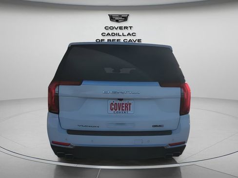 Used 2025 GMC Yukon Denali image 8