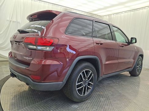 Used 2019 Jeep Grand Cherokee Trailhawk AWD/4WD image 28