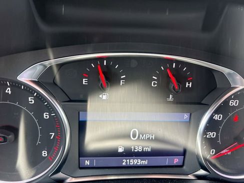 Used 2024 Chevrolet Blazer LT w/ Convenience Package FWD image 19