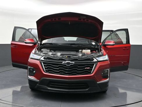 Used 2023 Chevrolet Traverse RS AWD/4WD image 34
