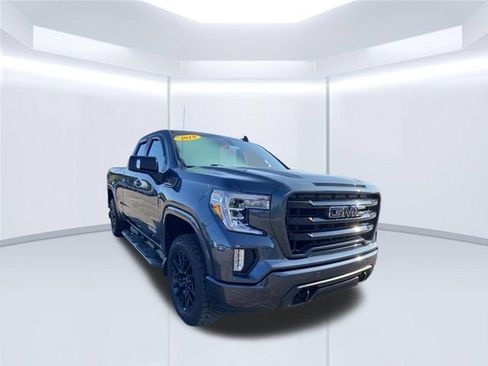Used 2019 GMC Sierra 1500 Elevation w/ Elevation Value Package AWD/4WD image 2