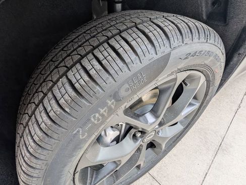 New 2026 Chrysler Pacifica Select image 42