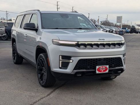 New 2026 Jeep Grand Wagoneer L Limited image 2