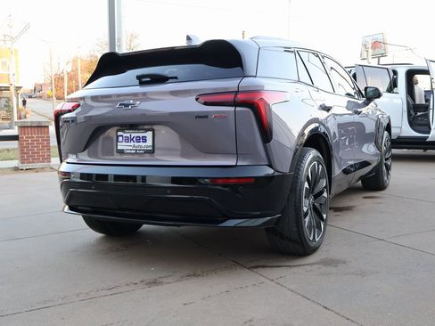 Used 2024 Chevrolet Blazer EV RS image 8
