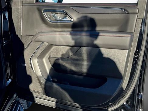 Used 2024 Chevrolet Tahoe RST w/ Sport Performance Package image 18