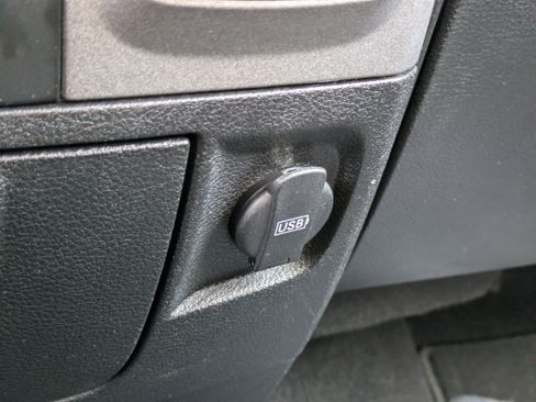 Used 2019 RAM 1500 Express w/ Express Value Package image 28