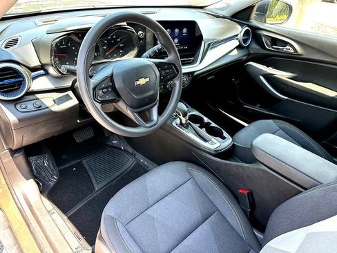 Used 2024 Chevrolet Trax LS FWD image 13