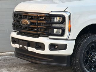 Used 2024 Ford F250 Lariat w/ Lariat Ultimate Package AWD/4WD video 2