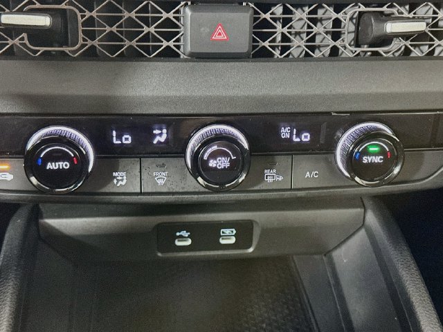 Certified 2025 Honda Accord SE image 24
