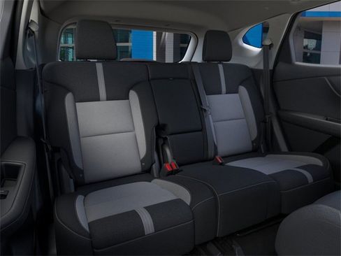 New 2025 Chevrolet Blazer LT w/ Convenience Package image 18