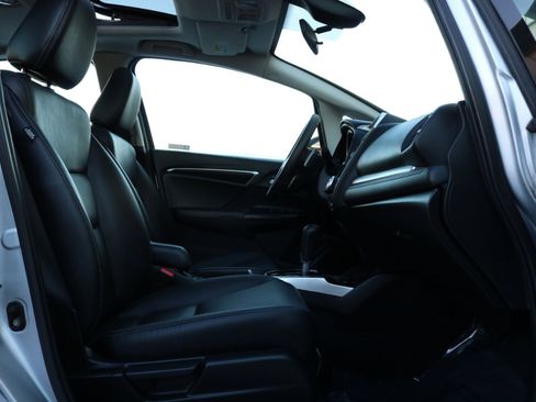 Used 2019 Honda Fit EX-L image 38