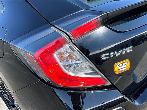 Used 2017 Honda Civic Sport image 29