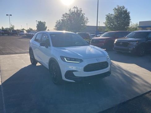 New 2026 Honda HR-V Sport image 4