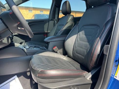 Used 2023 Ford Escape ST-Line Elite w/ Premium Technology Package image 21