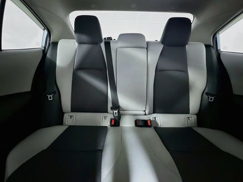 Used 2026 Toyota Corolla LE FWD image 30