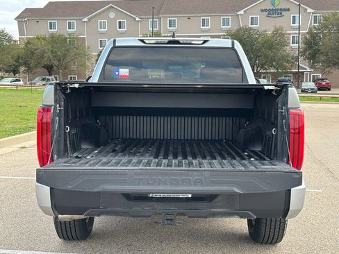 Used 2022 Toyota Tundra SR5 image 7